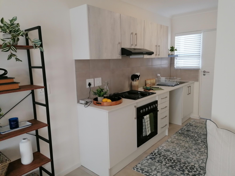 To Let 2 Bedroom Property for Rent in Stellendale Western Cape